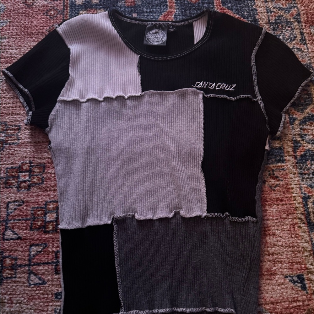 Santa Cruz Skateboards Black and White Ribbed Tee